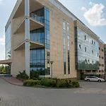 Varsovia Jerozolimskie Studio 232