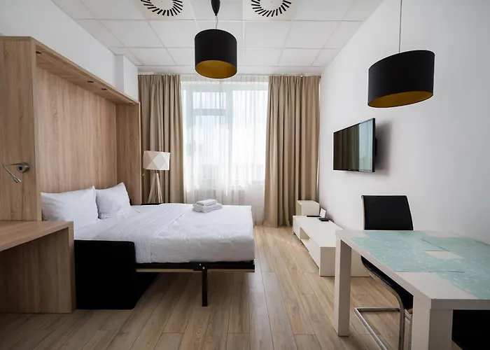 Varsovia Jerozolimskie Studio 232